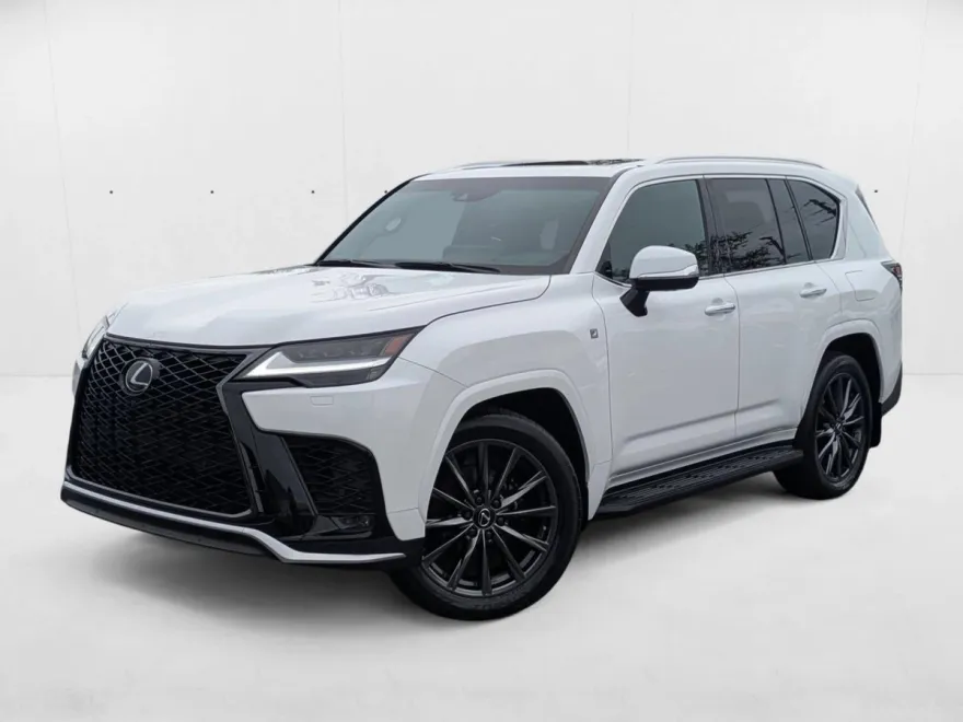 2023 Lexus LX 600 F SPORT photo 1