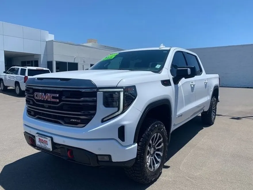 2022 Gmc Sierra 1500 AT4 photo 1