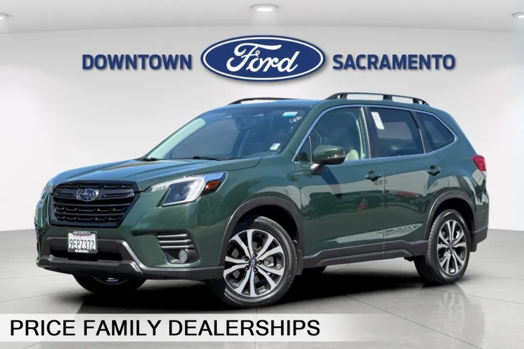 2023 Subaru Forester Limited photo 1
