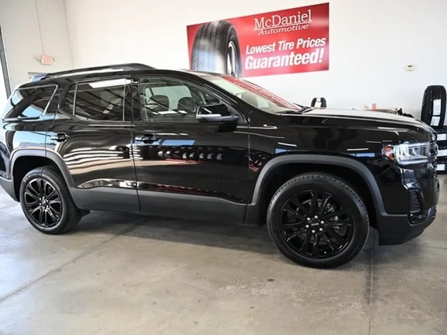 2023 Gmc Acadia SLT photo 1