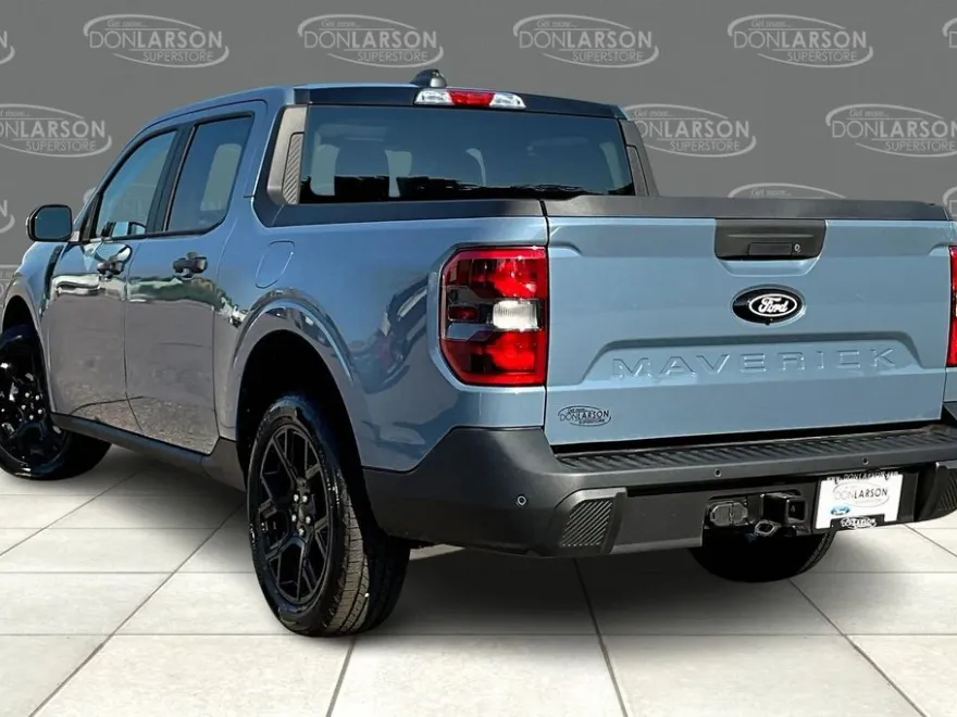 2025 Ford Maverick XLT photo 1