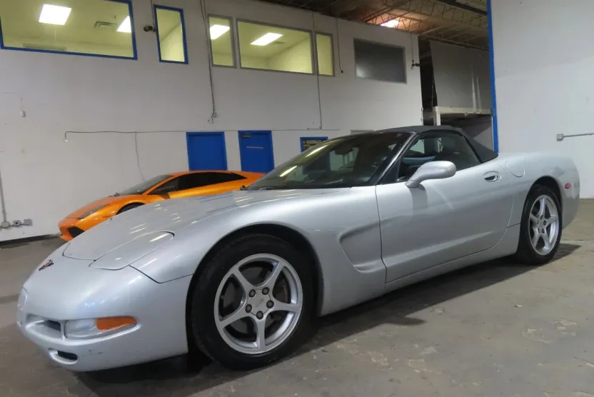 2000 Chevrolet Corvette Convertible photo 1