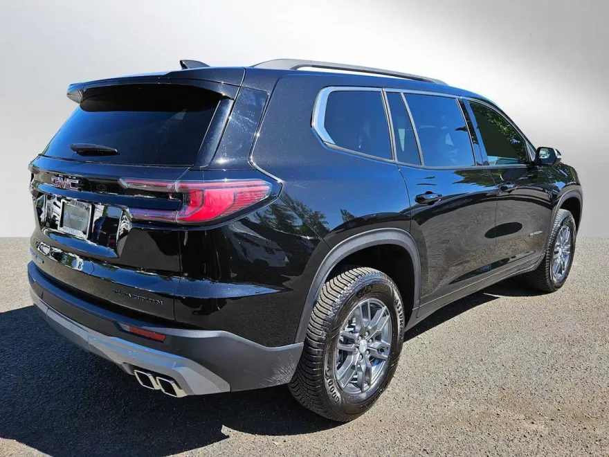 2025 Gmc Acadia Elevation photo 1
