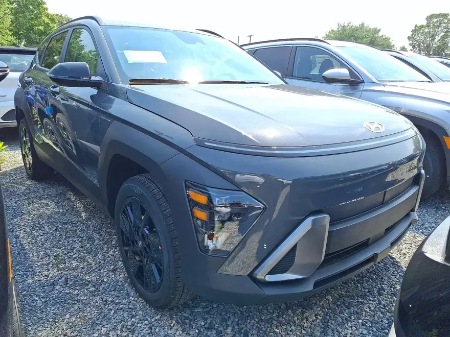 2026 Hyundai Kona SEL photo 1