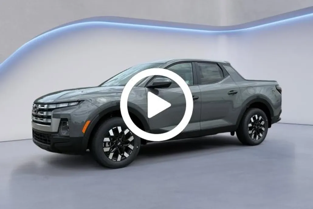 2025 Hyundai Santa Cruz SE photo 1