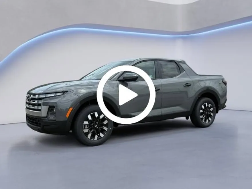 2025 Hyundai Santa Cruz SE photo 1