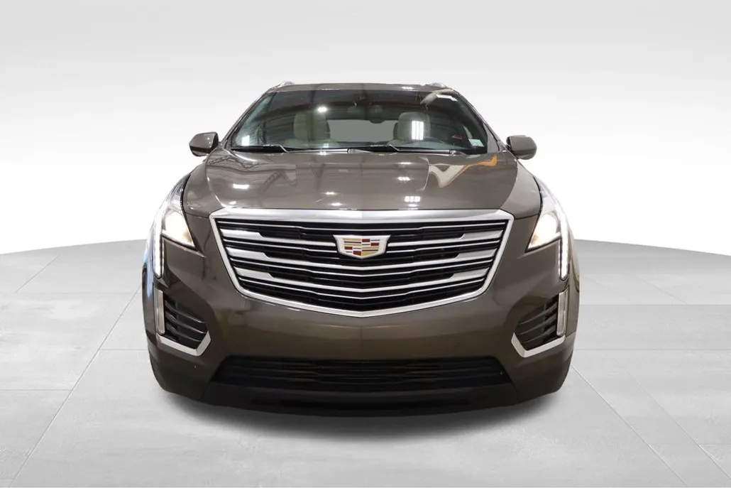 2019 Cadillac XT5 Luxury photo 1