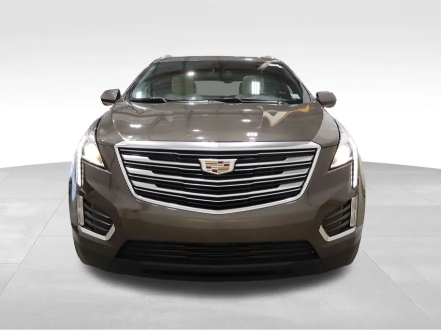 2019 Cadillac XT5 Luxury photo 1