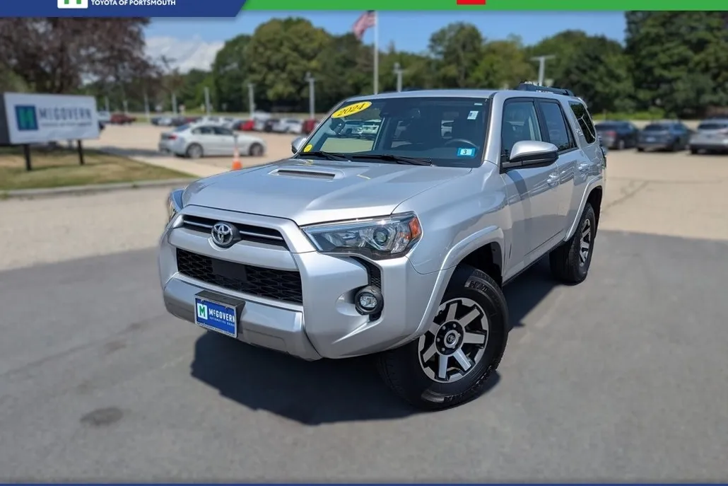 2024 Toyota 4Runner TRD Off-Road photo 1