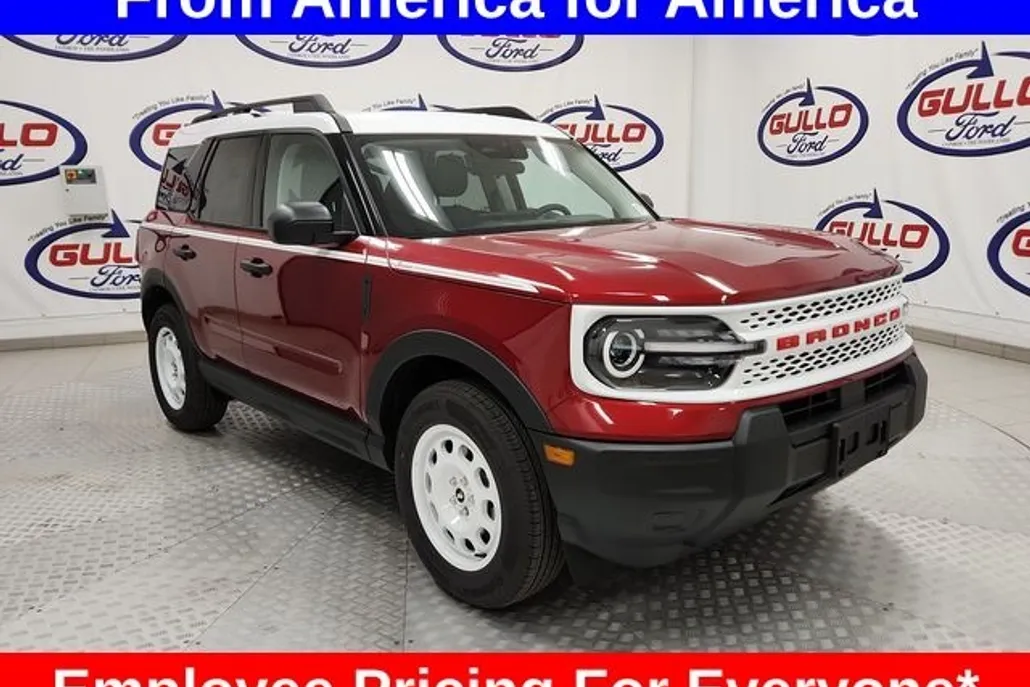 2025 Ford Bronco Sport Heritage photo 1