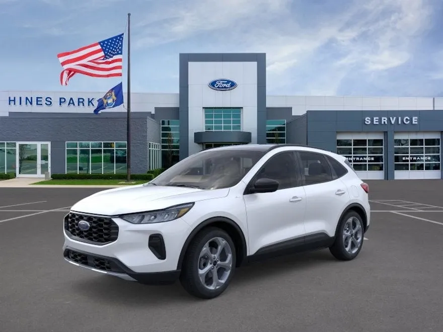 2025 Ford Escape ST-Line photo 1