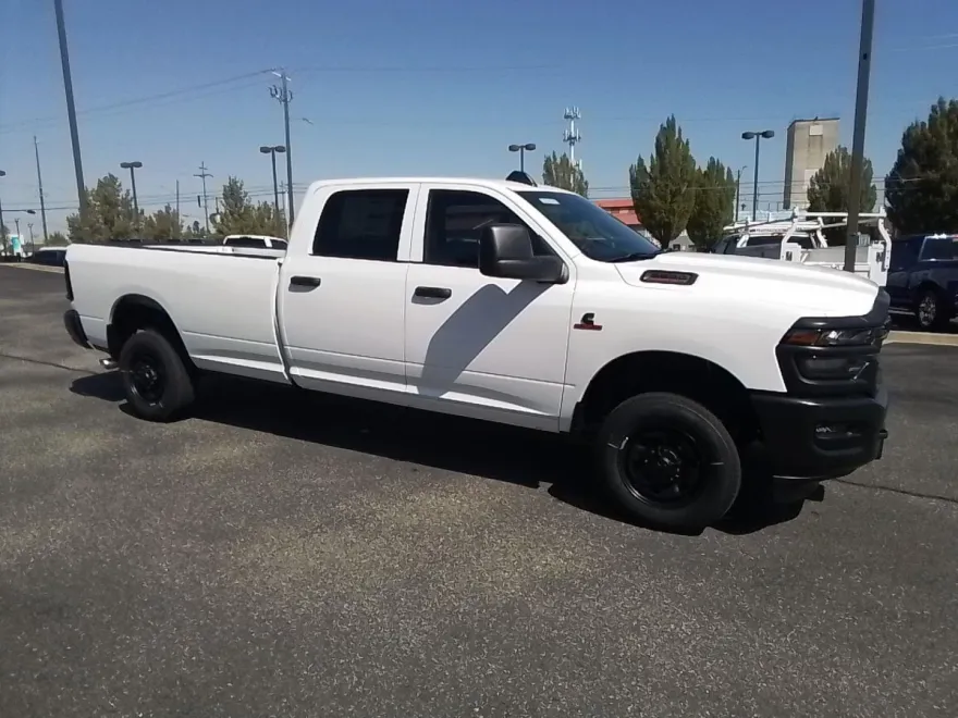 2025 Ram 2500 Tradesman photo 1