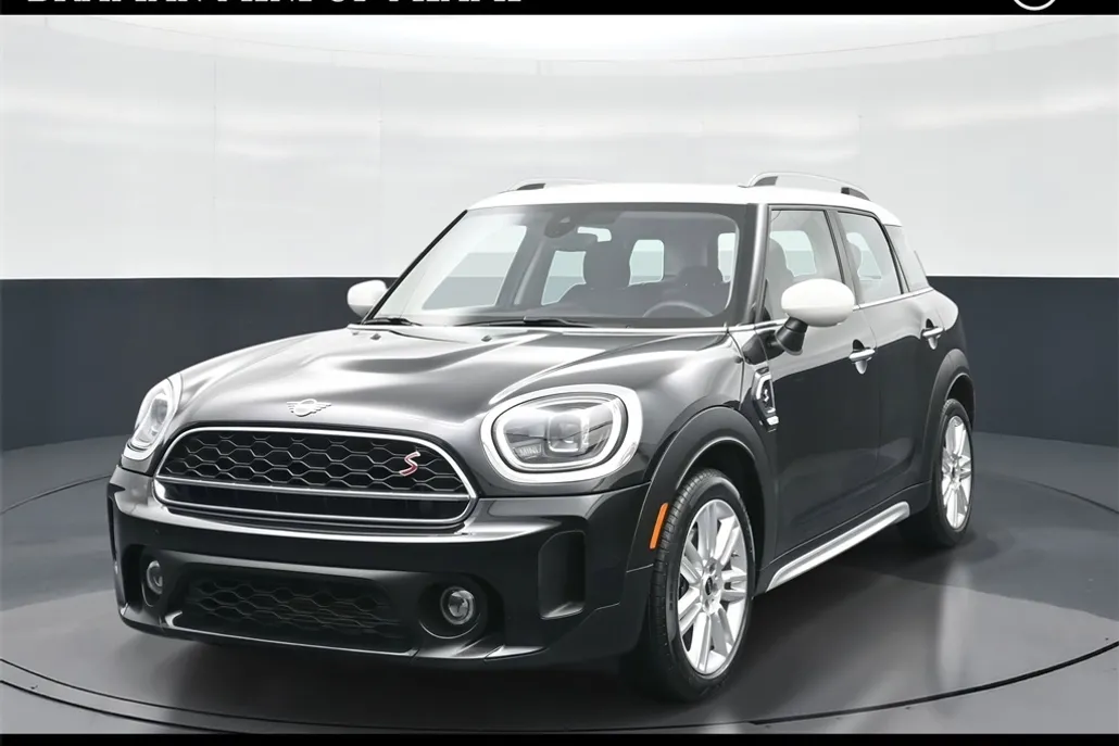 2023 Mini Cooper Signature photo 1