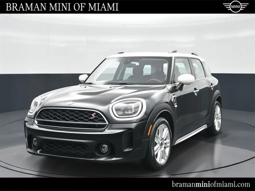 2023 Mini Cooper Signature photo 1