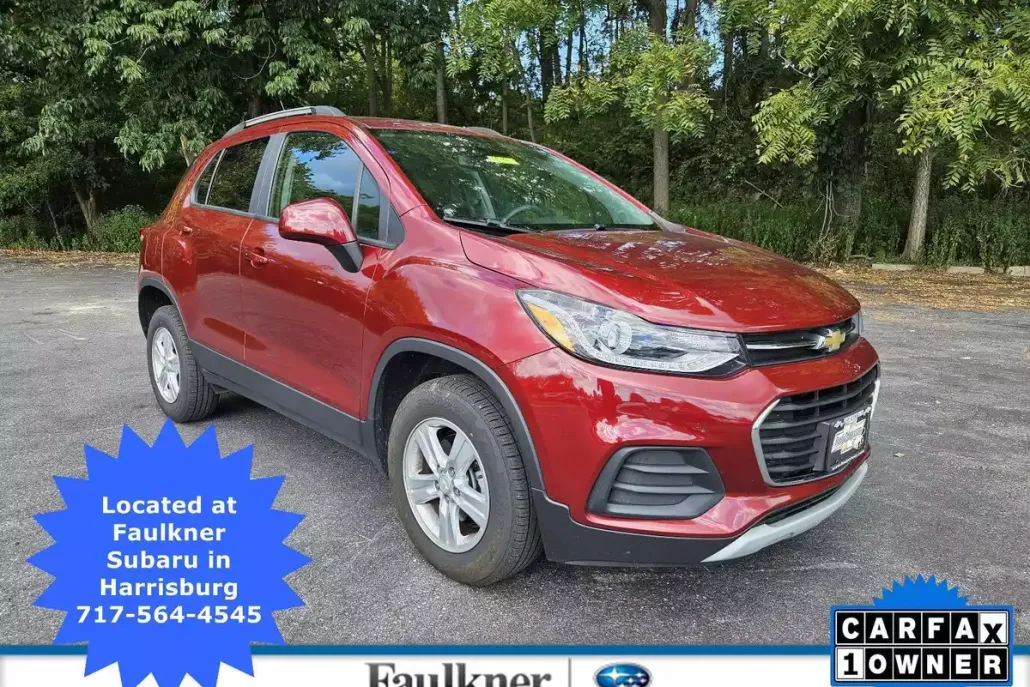 2022 Chevrolet Trax LT photo 1