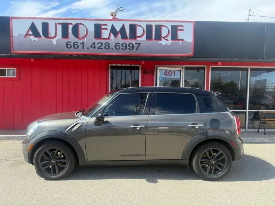 2011 Mini Countryman S photo 1