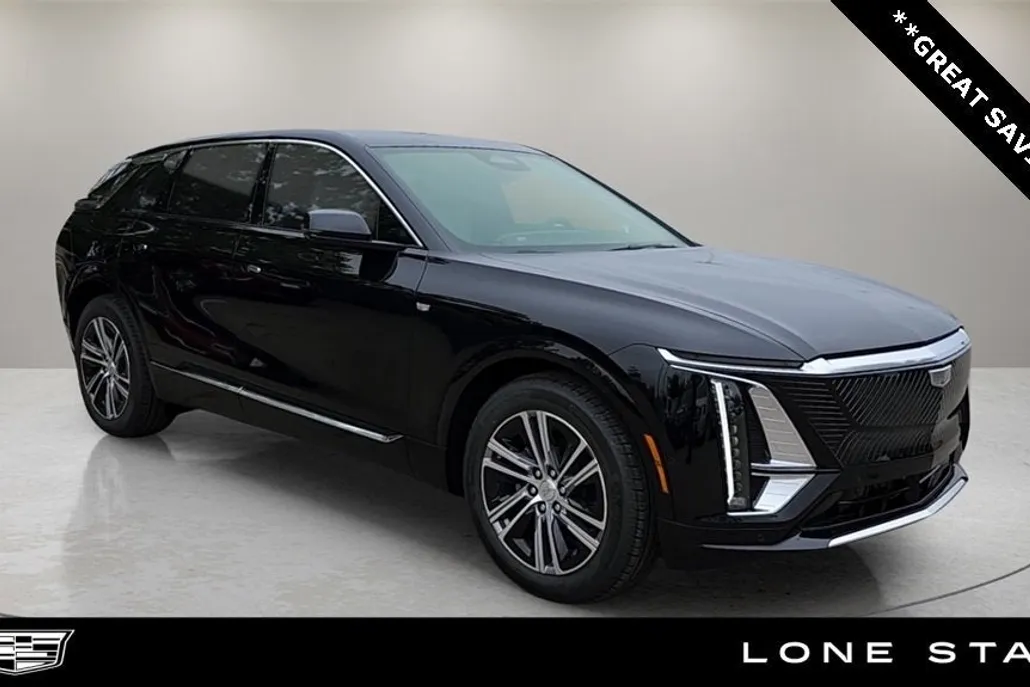 2025 Cadillac Lyriq Luxury photo 1