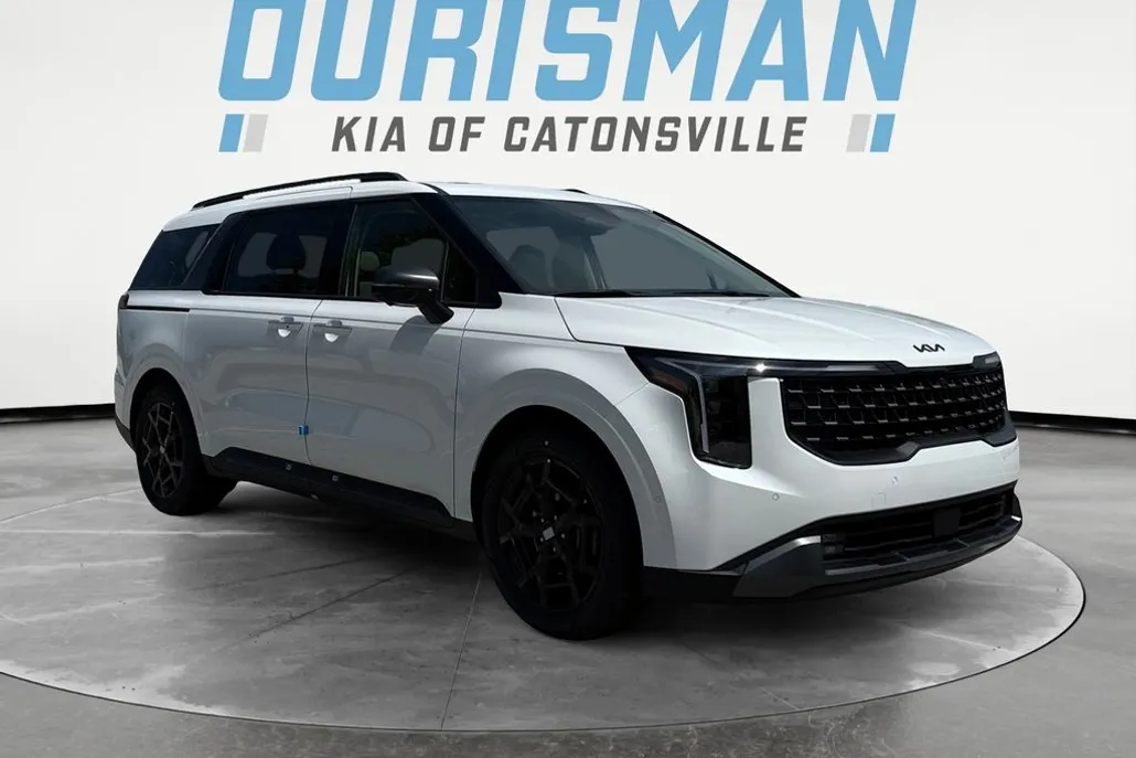 2026 Kia Carnival SX photo 1