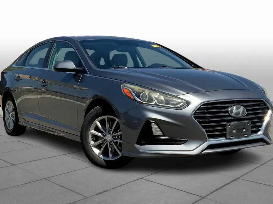 2018 Hyundai Sonata SE photo 1