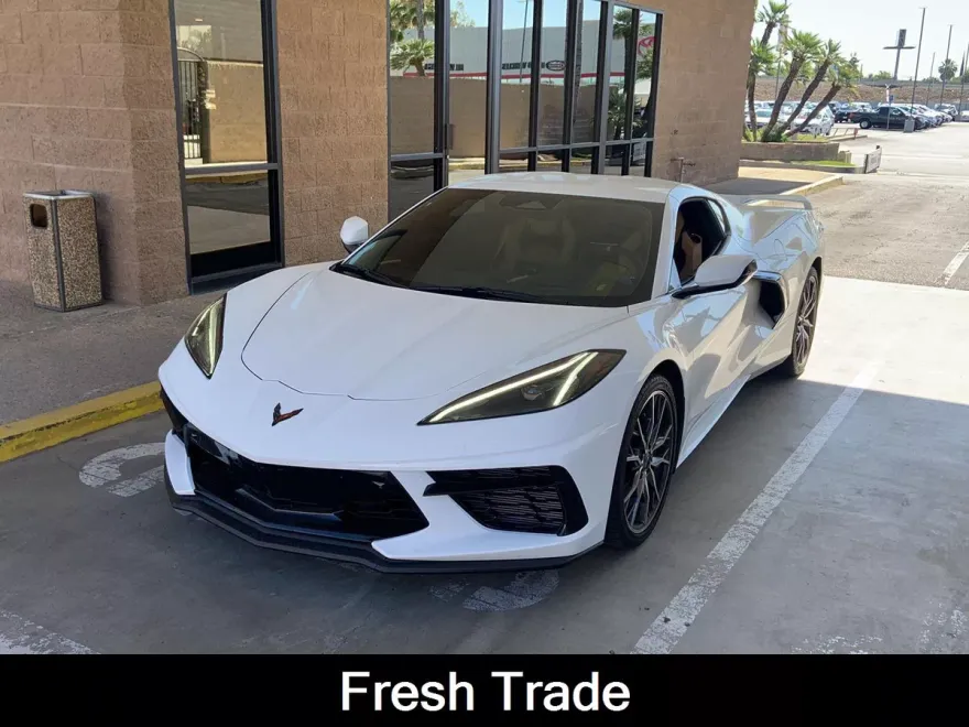 2024 Chevrolet Corvette 2LT photo 1