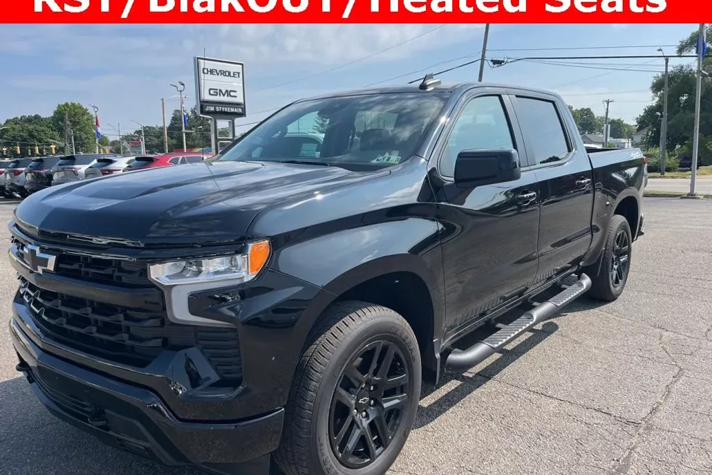 2023 Chevrolet Silverado 1500 RST photo 1