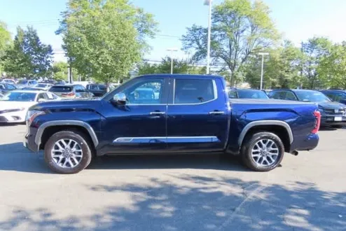 2022 Toyota Tundra 1794 Edition photo 3
