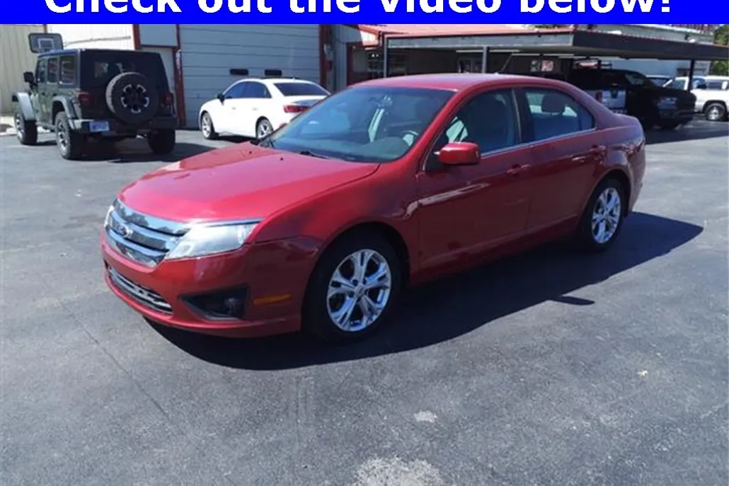2012 Ford Fusion SE photo 1