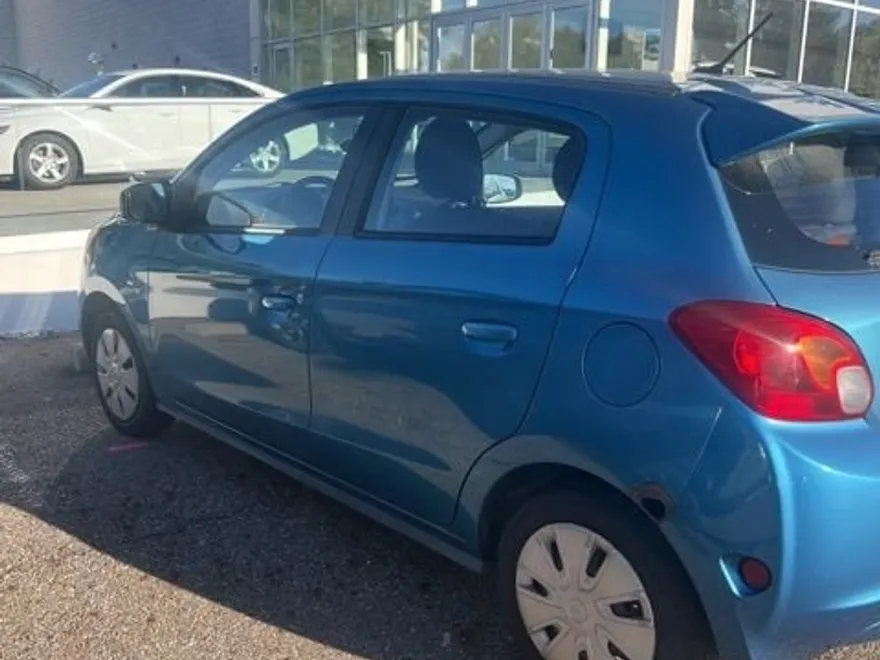 2015 Mitsubishi Mirage DE photo 4