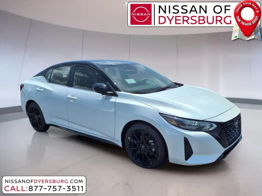 2025 Nissan Sentra SR photo 1