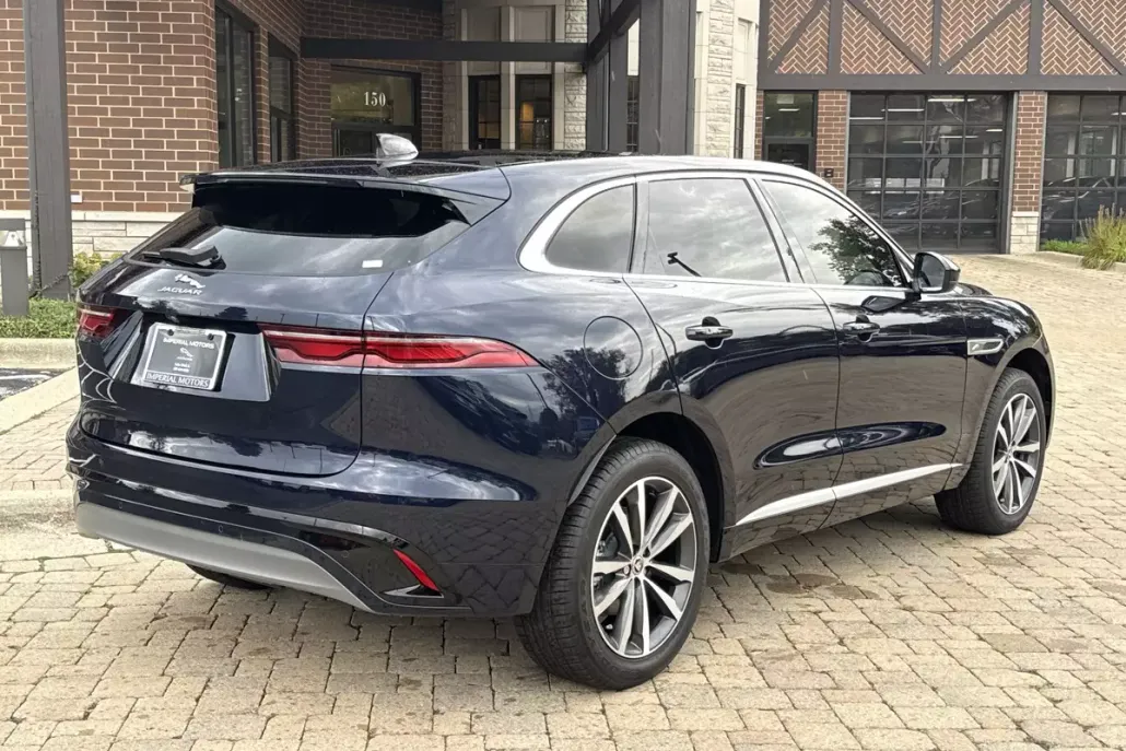 2025 Jaguar F-PACE P250 R-Dynamic S photo 1