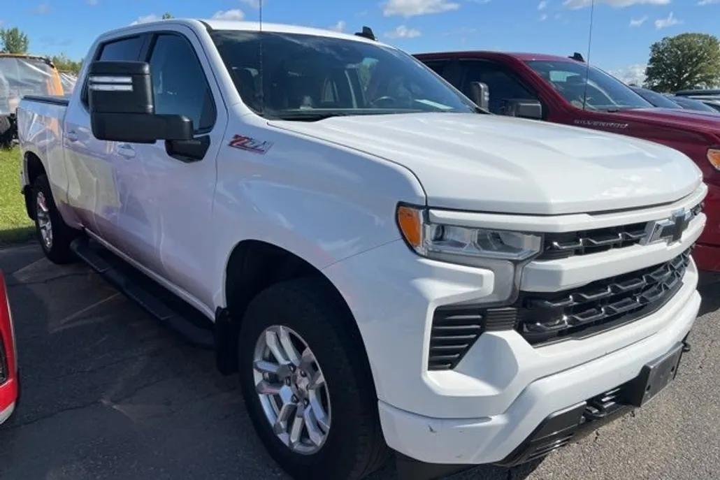 2022 Chevrolet Silverado 1500 RST photo 1