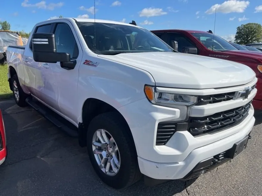 2022 Chevrolet Silverado 1500 RST photo 1