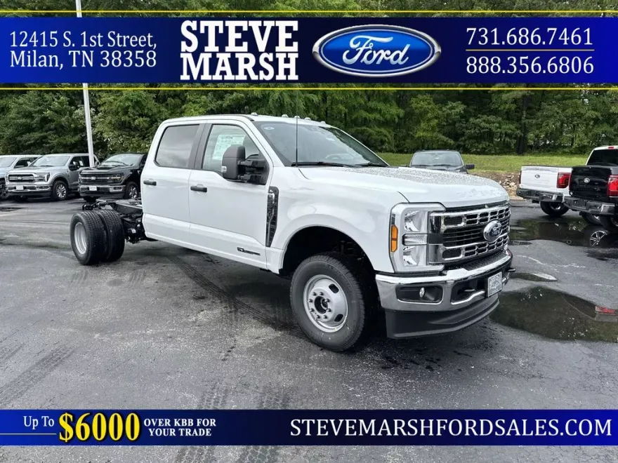 2025 Ford F-350 XL photo 1