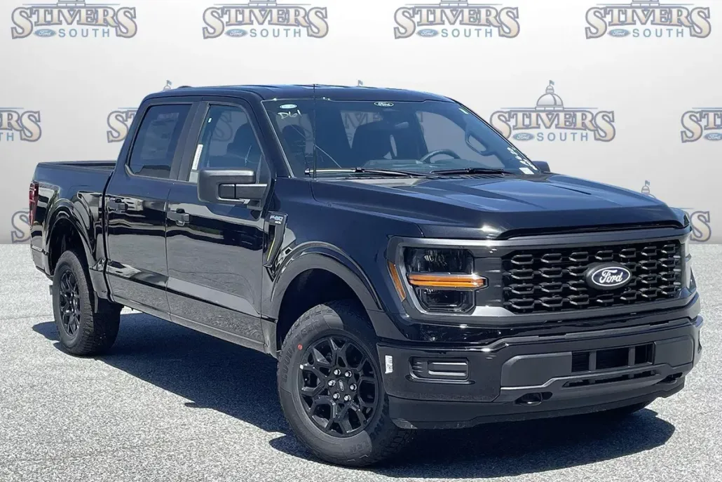 2025 Ford F-150 STX photo 1