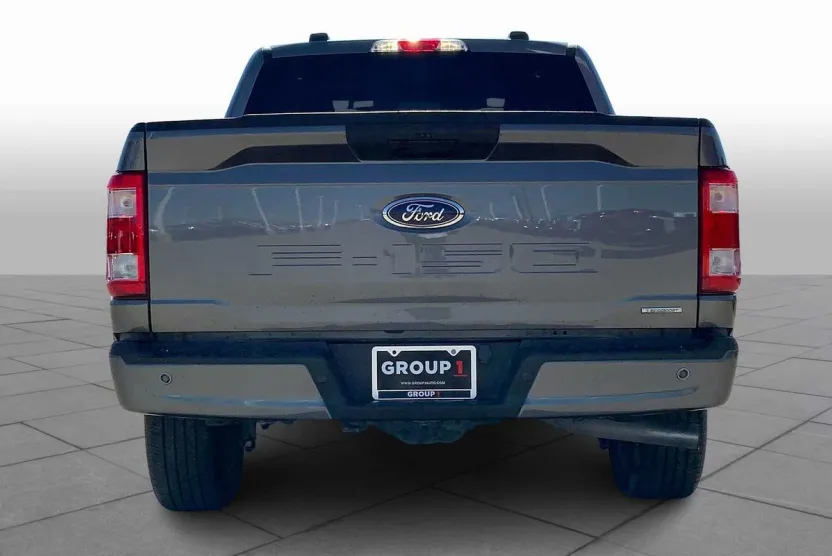 2021 Ford F-150 XL photo 1