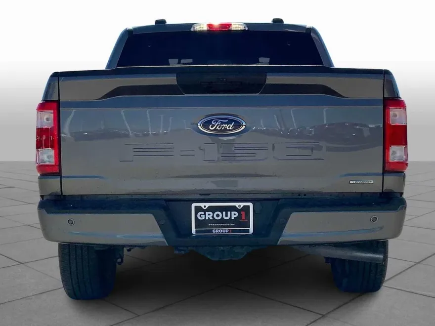 2021 Ford F-150 XL photo 1