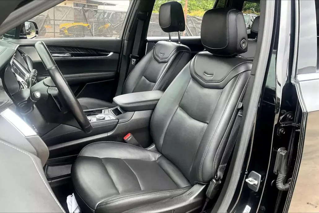 2023 Cadillac XT6 Premium Luxury Sport photo 1