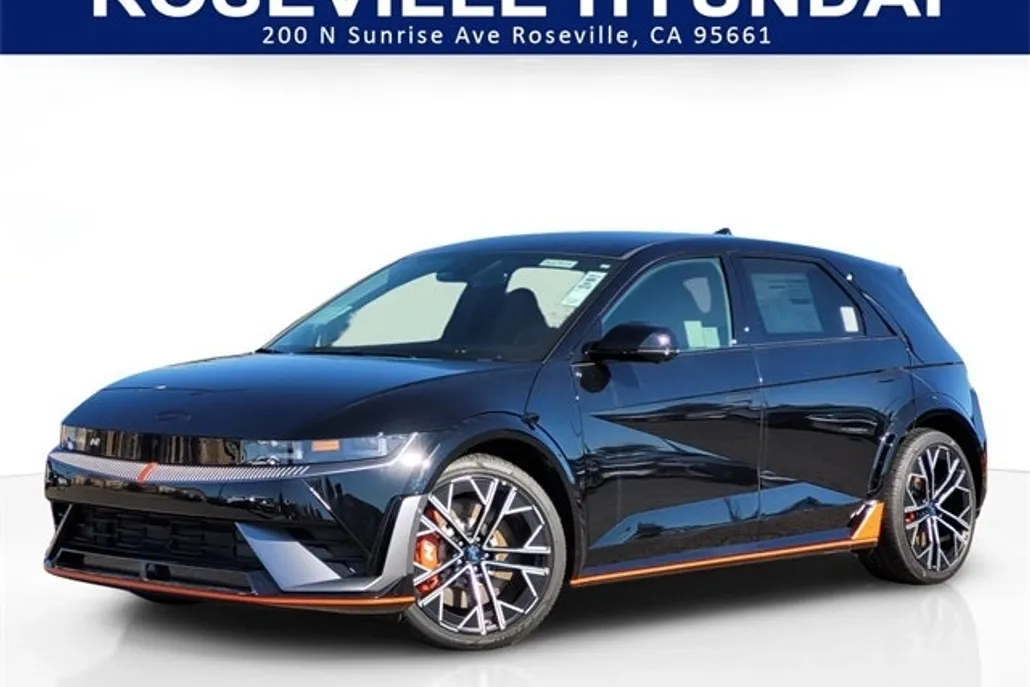 2025 Hyundai Ioniq N photo 1