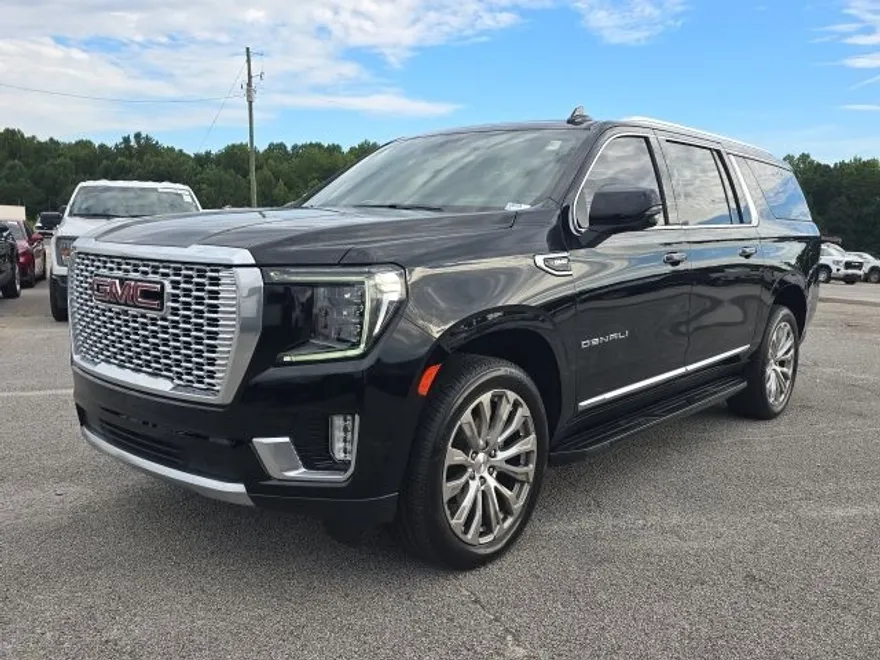 2022 Gmc Yukon XL Denali photo 1