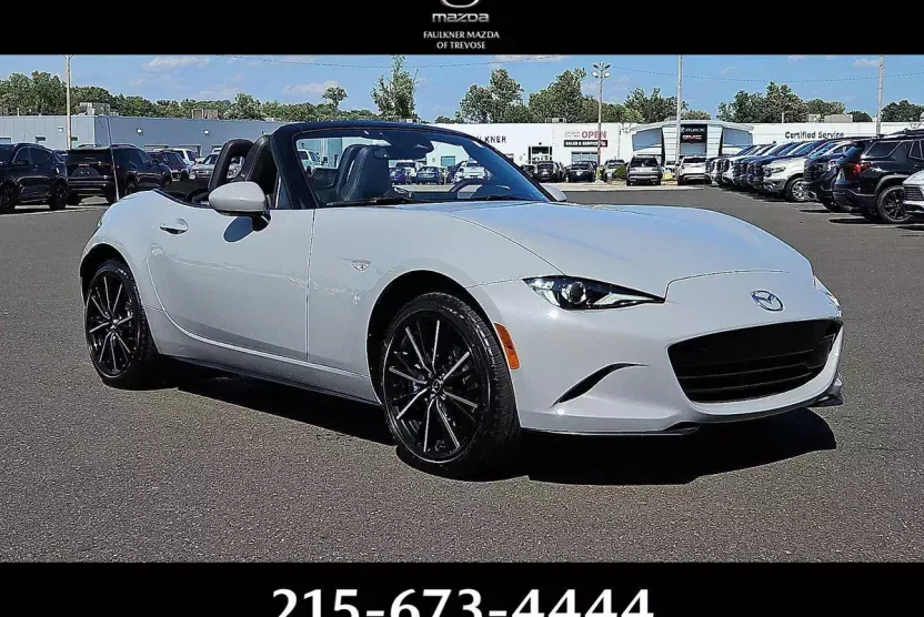 2025 Mazda MX-5 Miata Miata Grand Touring photo 1