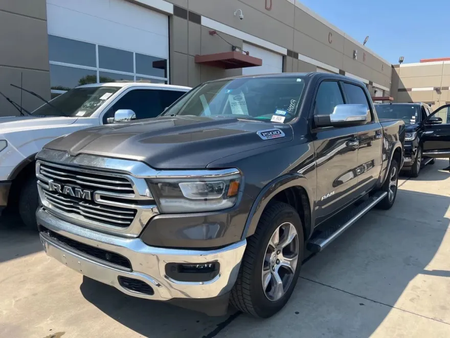 2020 Ram 1500 Laramie photo 1