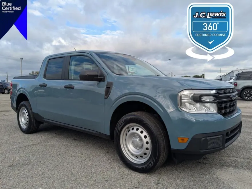 2022 Ford Maverick XL photo 1