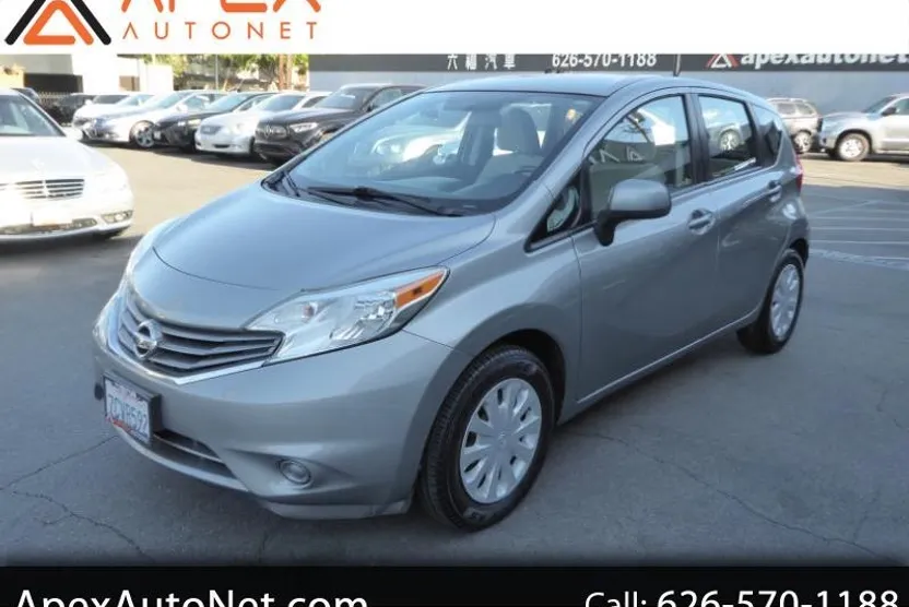 2014 Nissan Versa Note 1.6 SV photo 1