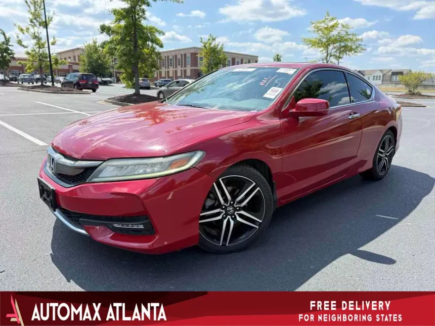 2017 Honda Accord Touring photo 1