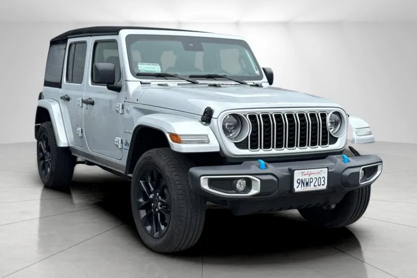 2024 Jeep Wrangler Sahara 4xe photo 1