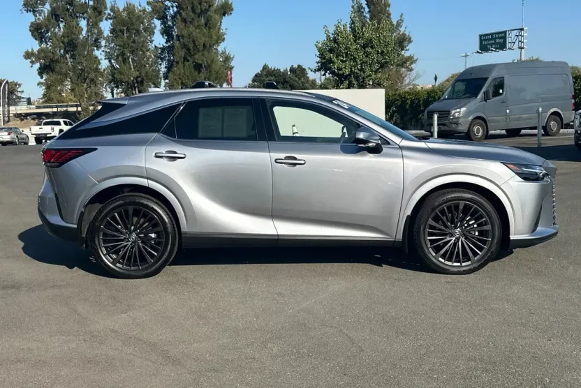 2024 Lexus RX 350h AWD photo 1