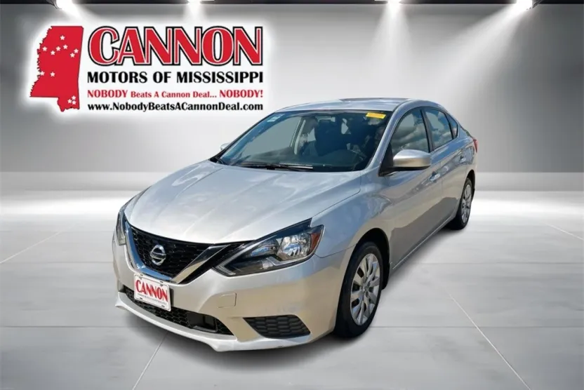 2019 Nissan Sentra S photo 1