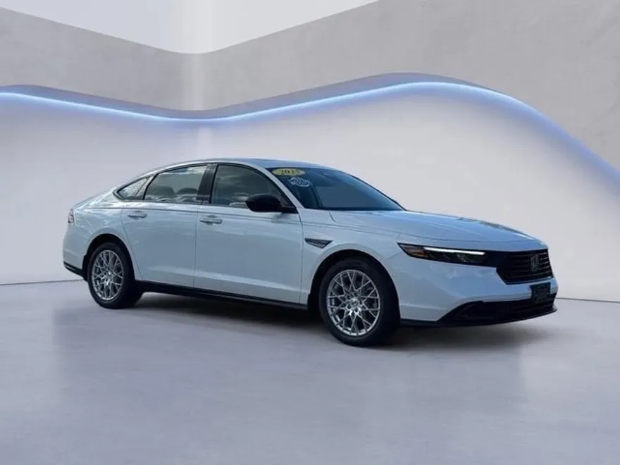 2025 Honda Accord SE photo 1