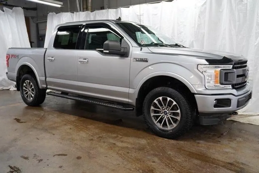 2020 Ford F-150 XLT photo 1