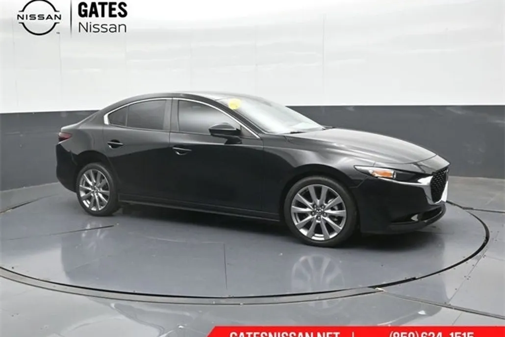 2021 Mazda Mazda3 Preferred photo 1